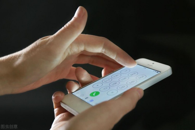 移动电话号码344的读法最有逻辑，3323最有文化，443最剁手